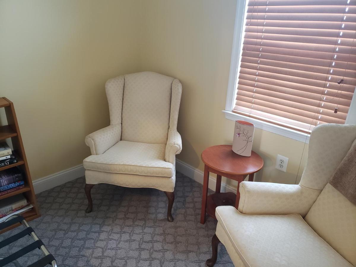 Blue Heron Inn - A Bed And Breakfast Llc Solomons Exterior foto